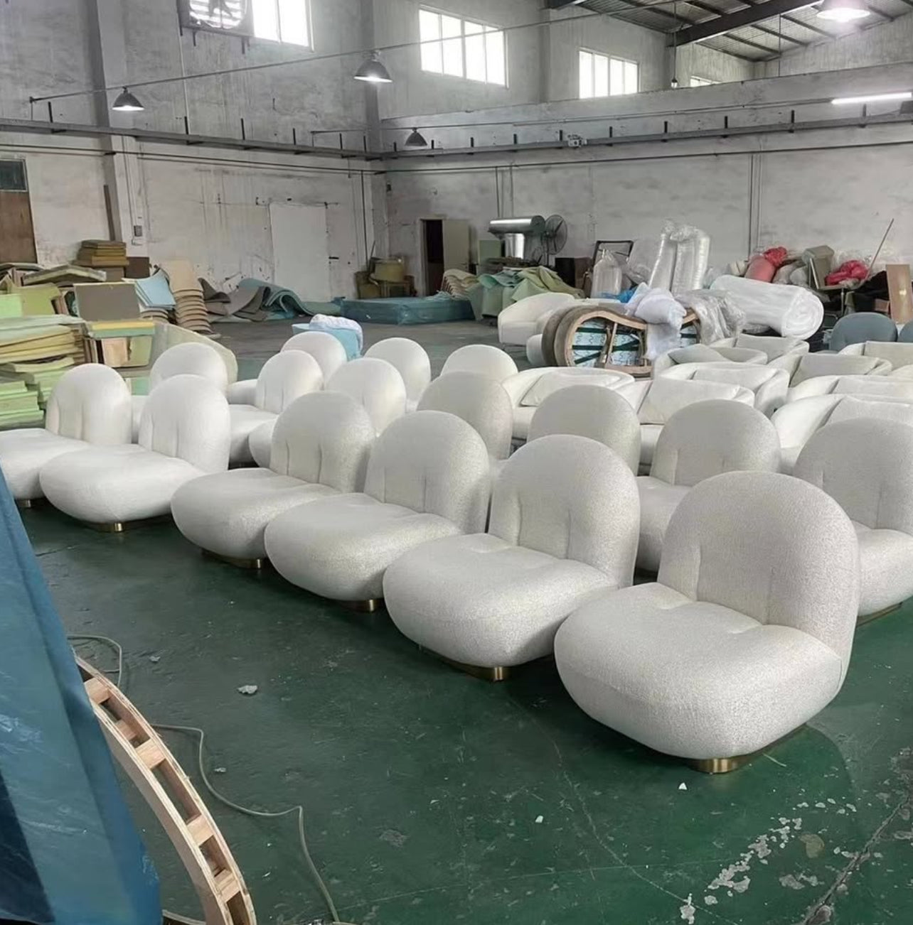 Contemporary Lounge Chair — Commercial Bulk Order (Pre Order)